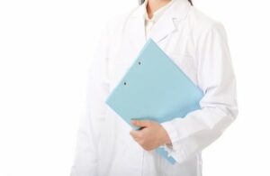 脊柱管狭窄症で腰痛や坐骨神経痛の治療をする整骨院