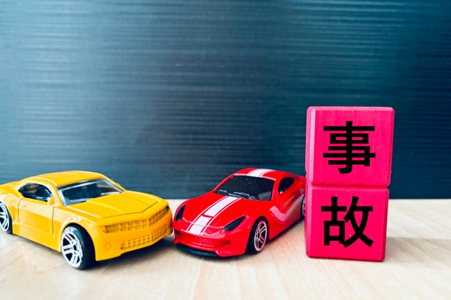 バイクや自転車の交通事故で転倒して肋骨骨折